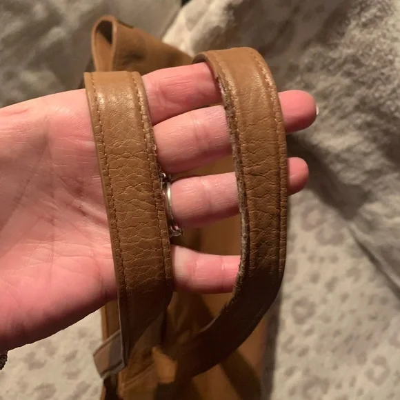 Tory Burch Meyer Tote - Picture 5 of 16